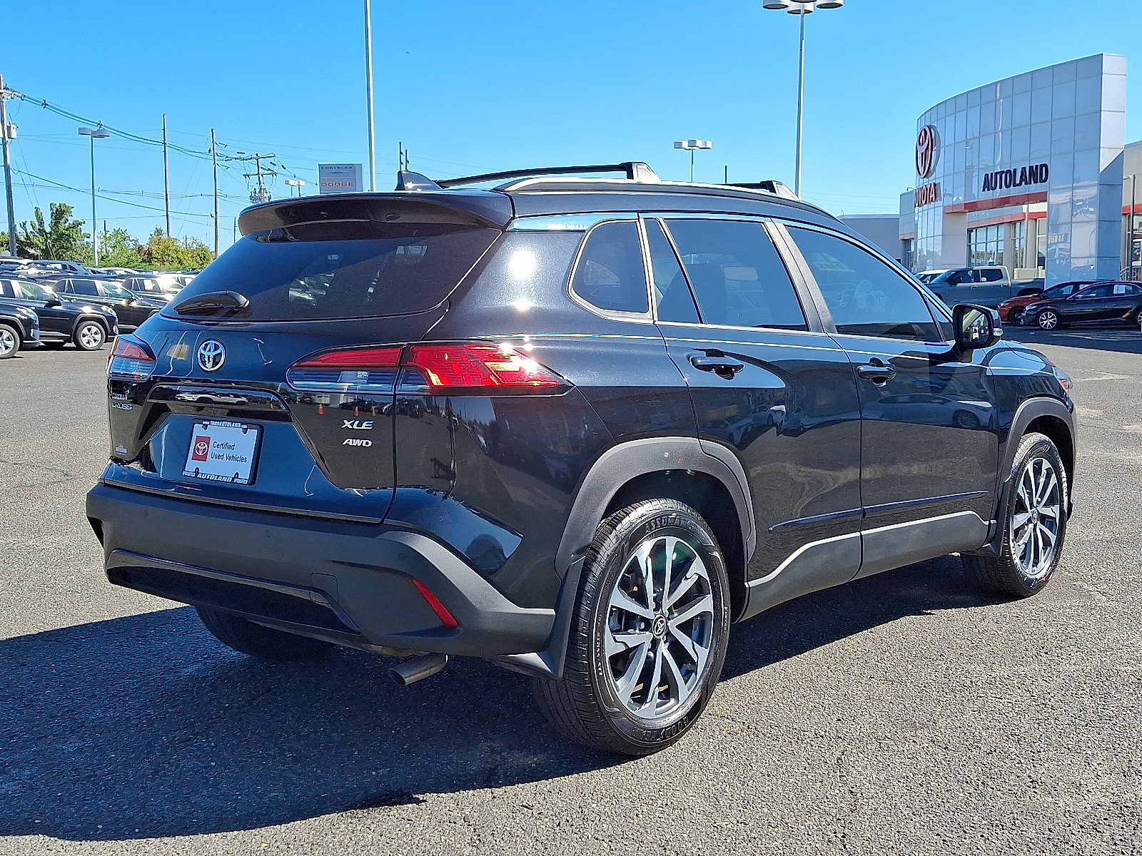 Certified 2022 Toyota Corolla Cross XLE image 7