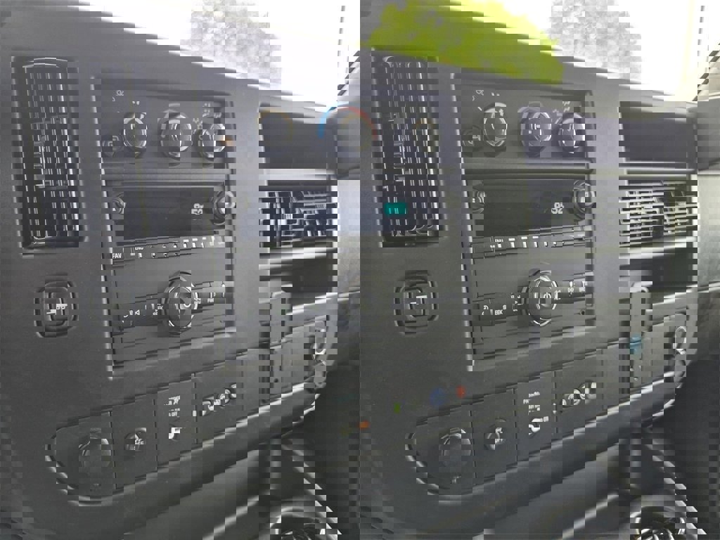 New 2025 Chevrolet Express 2500 w/ Communications Package image 15