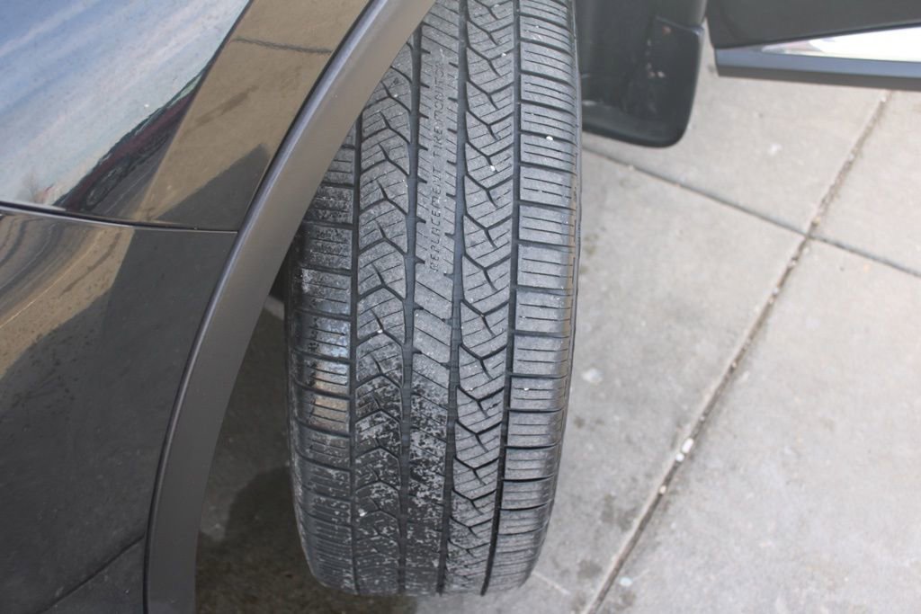 Used 2020 Nissan Murano SL w/ Moonroof Package image 14