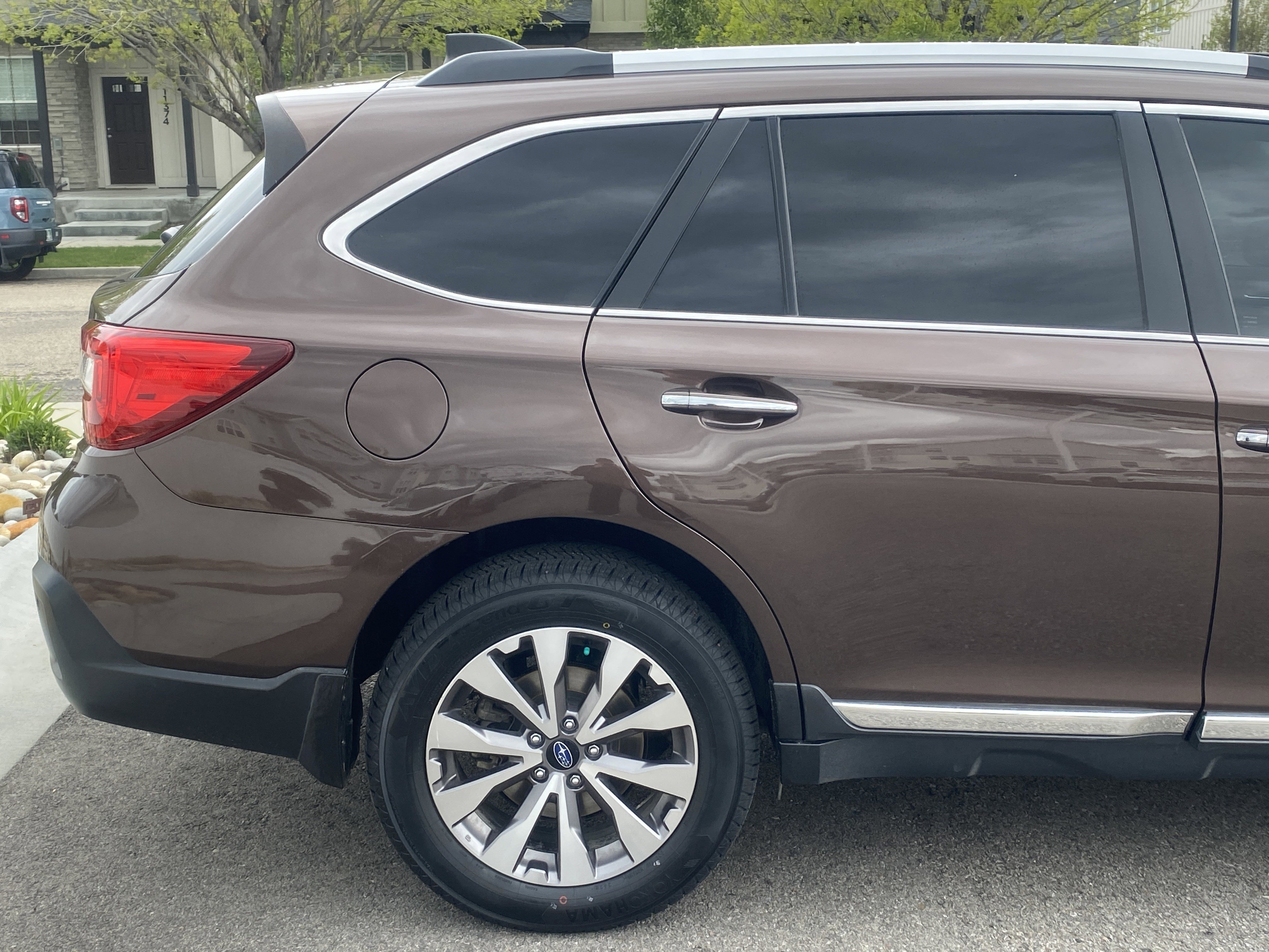 Used 2019 Subaru Outback 3.6R Touring AWD/4WD image 6