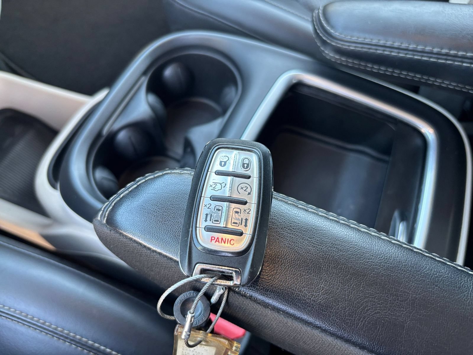 Used 2023 Chrysler Pacifica Touring-L FWD image 20