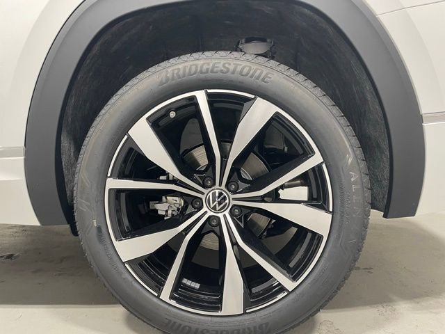 New 2026 Volkswagen Atlas SEL Premium R-Line image 10
