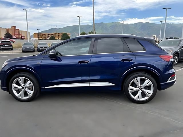 Used 2023 Audi Q4 e-tron Prestige w/ 20" Wheel Package AWD/4WD image 5