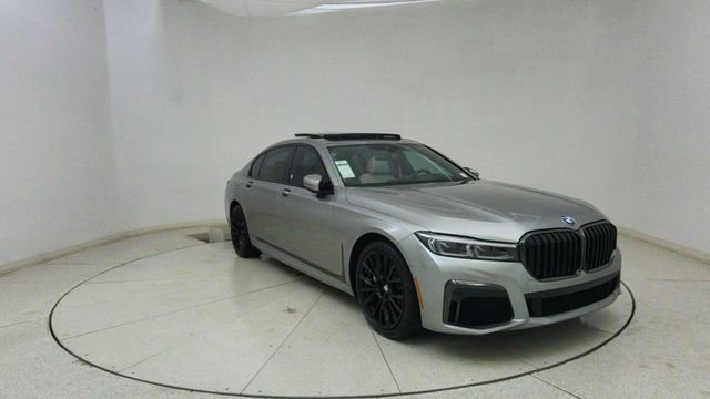 Used 2022 BMW 740i xDrive w/ M Sport Package image 71