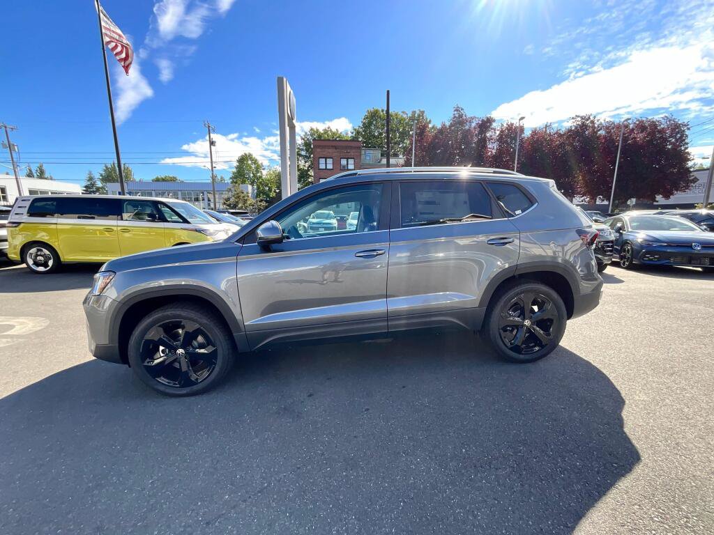 New 2026 Volkswagen Taos SEL AWD/4WD image 5