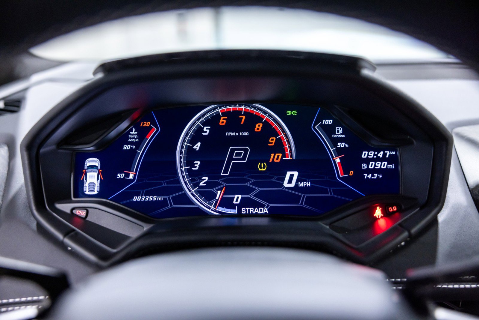 Used 2022 Lamborghini Huracan EVO image 37