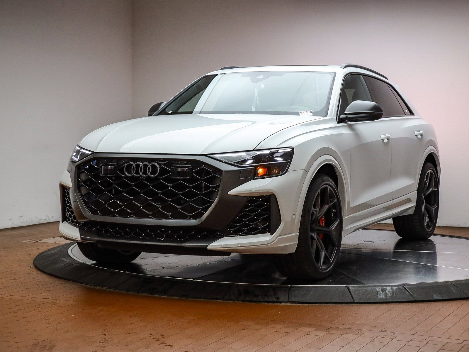 New 2026 Audi RS Q8 performance image 9