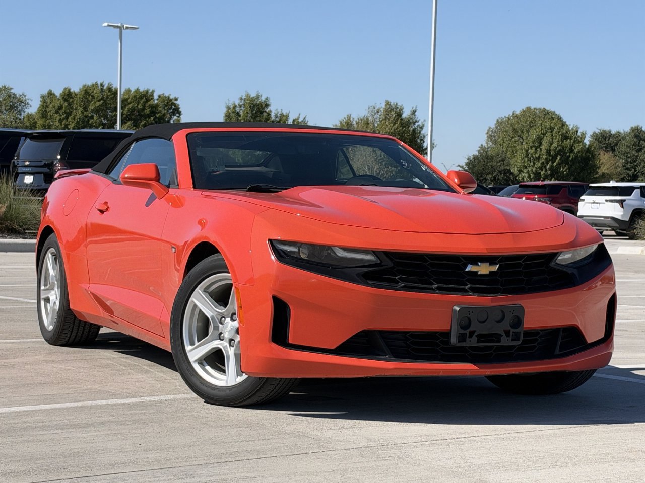 Used 2021 Chevrolet Camaro LT w/ Technology Package RWD image 2