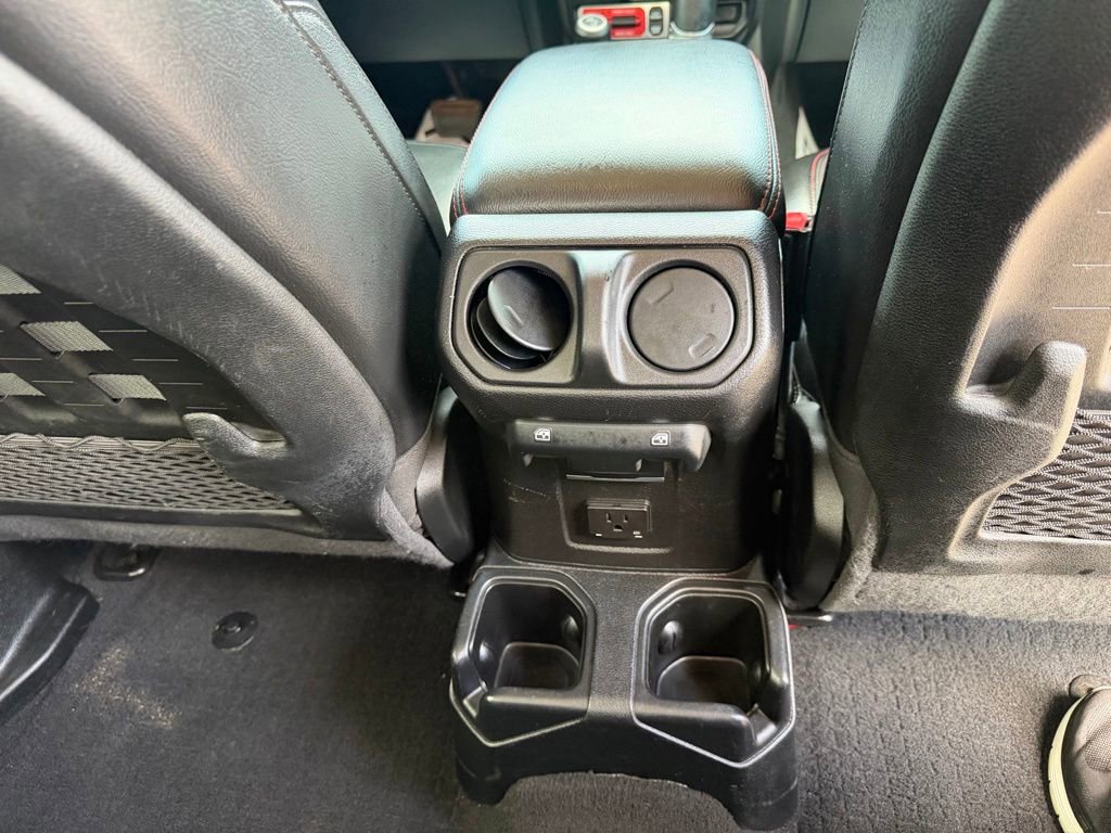 Used 2021 Jeep Gladiator Rubicon AWD/4WD image 34