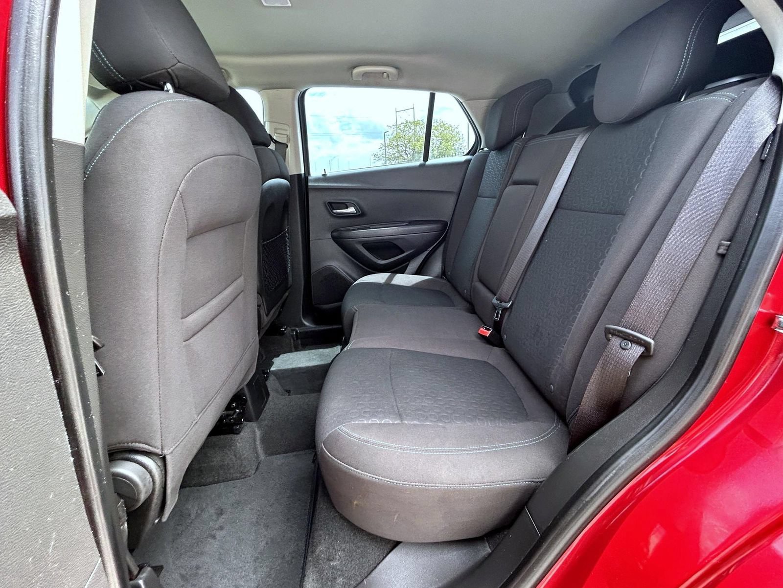 Certified 2015 Chevrolet Trax LS AWD/4WD image 20