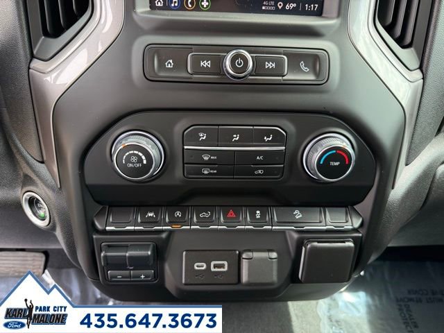 Used 2023 Chevrolet Silverado 1500 Custom Trail Boss image 23