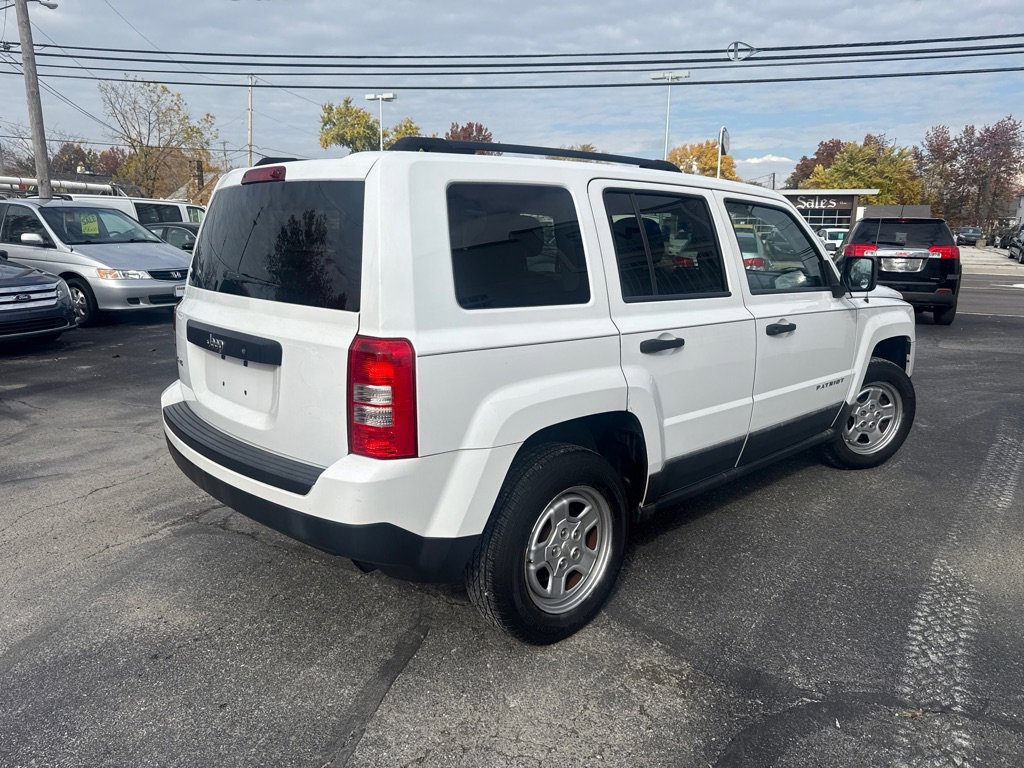 Used 2011 Jeep Patriot Sport image 6
