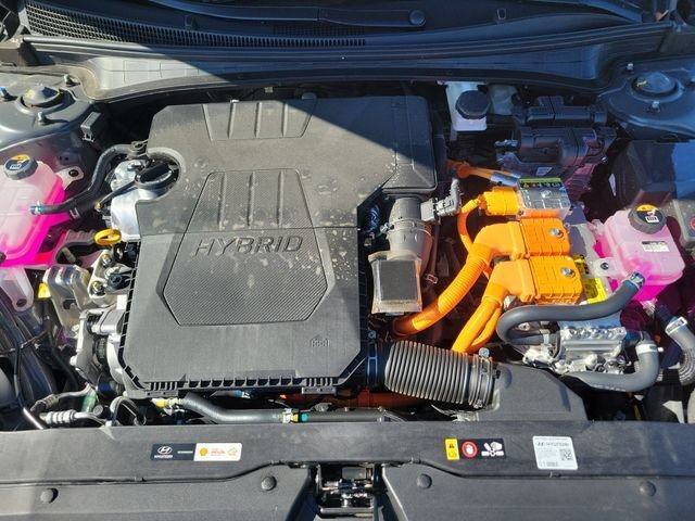 Certified 2026 Hyundai Elantra Hybrid FWD image 31