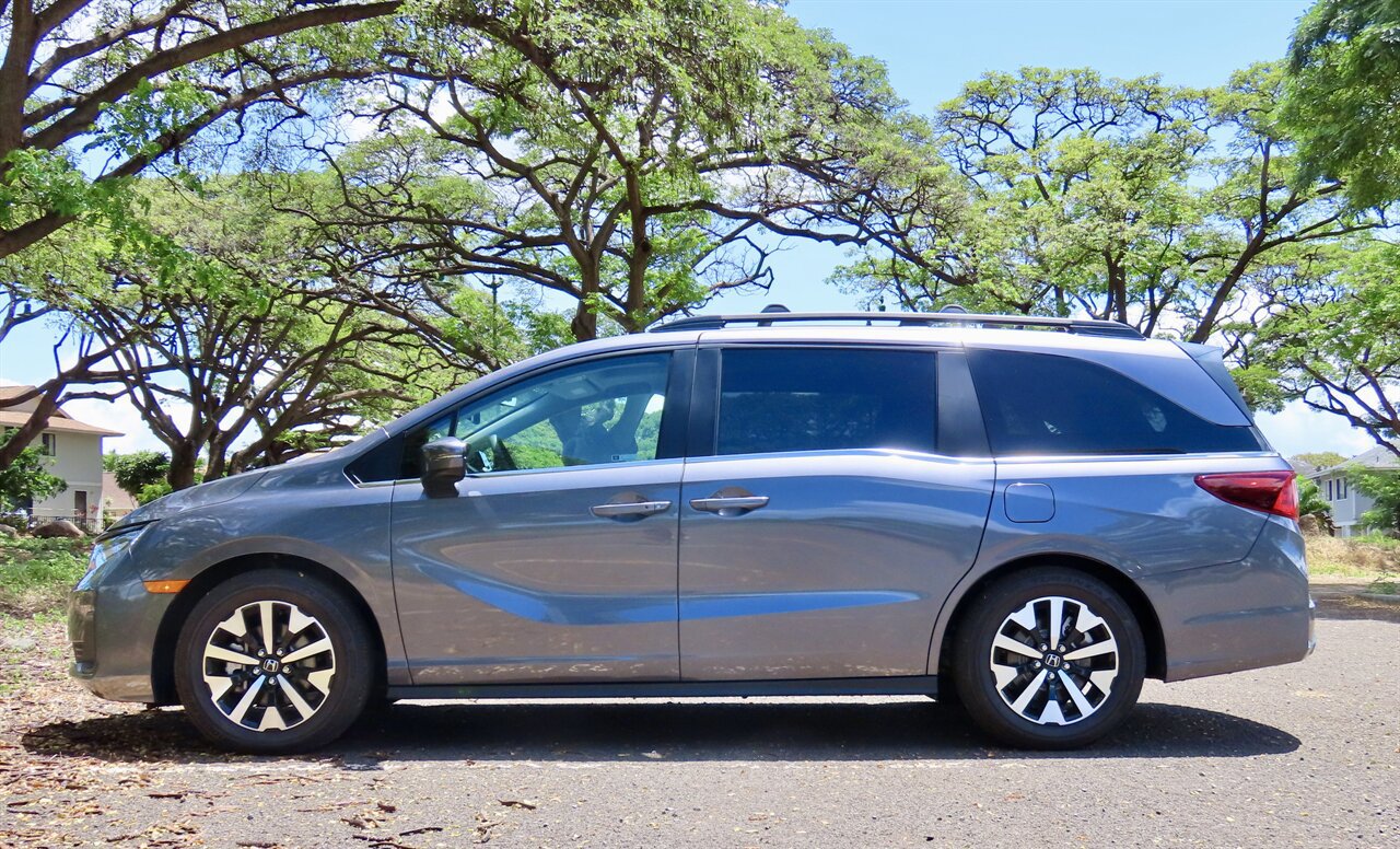 Used 2026 Honda Odyssey EX-L image 9