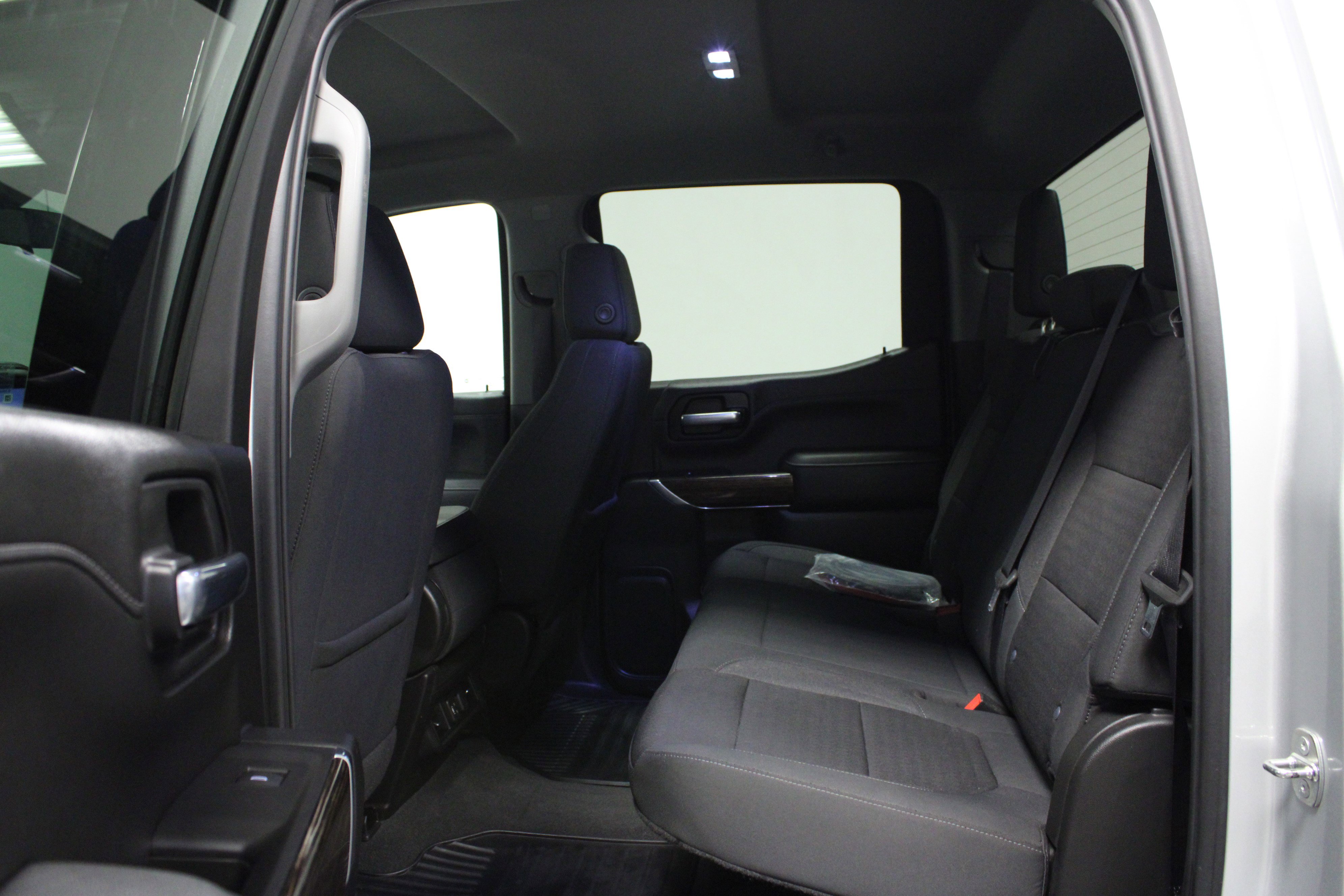 Used 2021 GMC Sierra 1500 SLE image 13