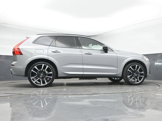 Used 2024 Volvo XC60 B5 Ultimate w/ Protection Package Premier AWD/4WD image 44