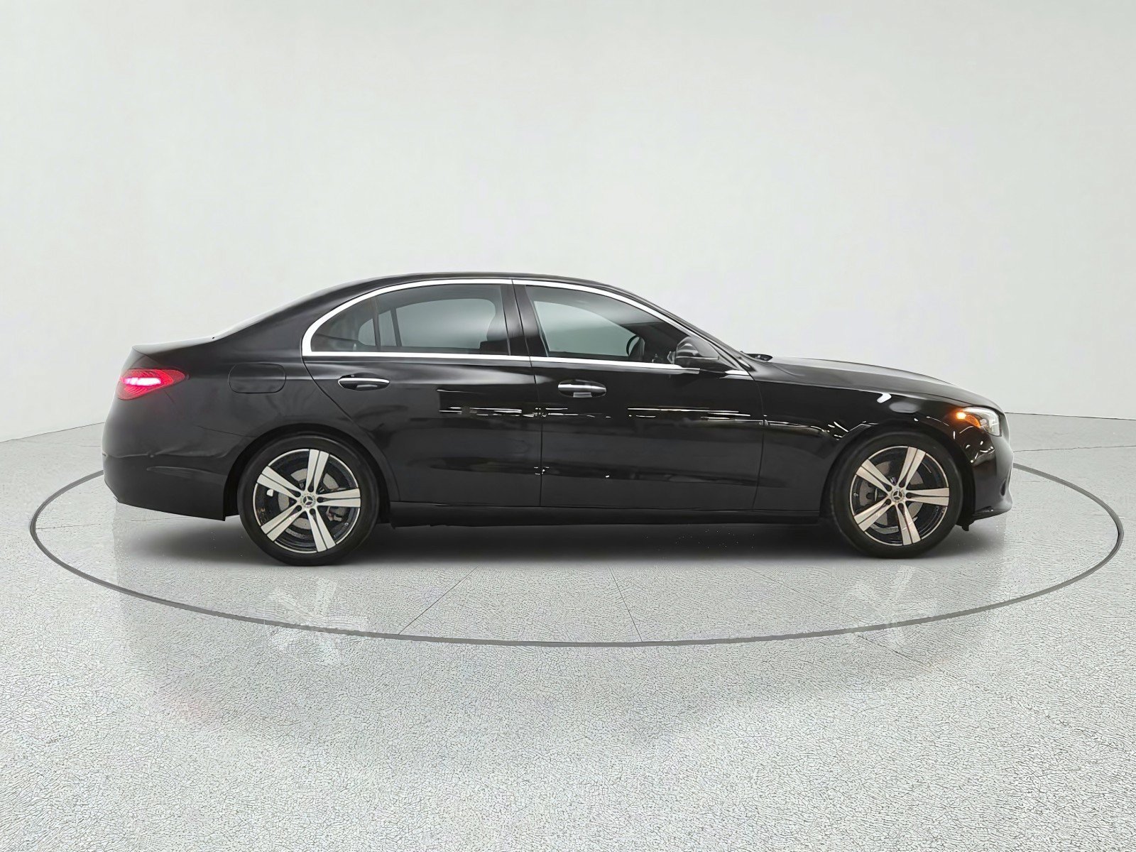 Certified 2026 Mercedes-Benz C 300 Sedan image 4