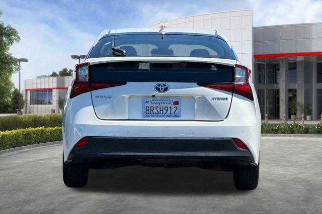 Used 2020 Toyota Prius LE FWD image 5