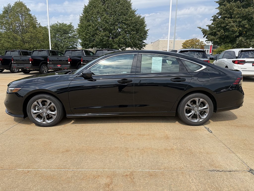 Used 2024 Honda Accord EX-L image 3