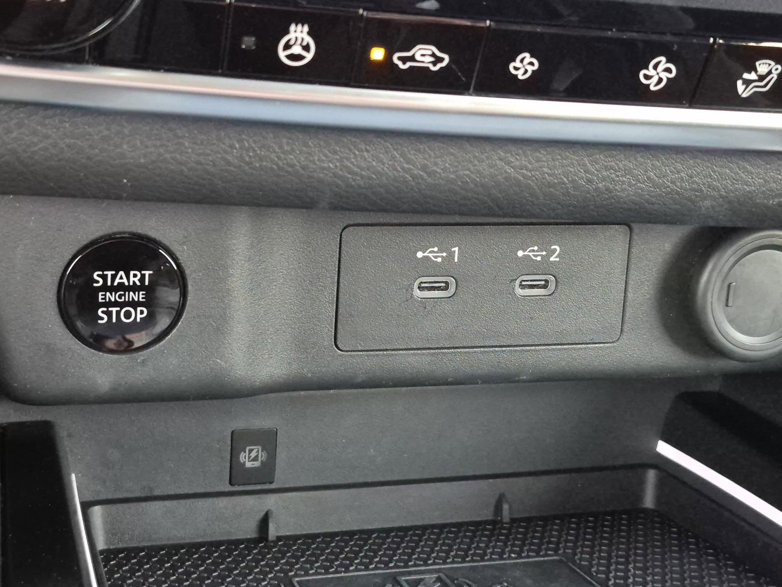 Used 2025 Nissan Rogue SV w/ Rock Creek Premium Package image 27