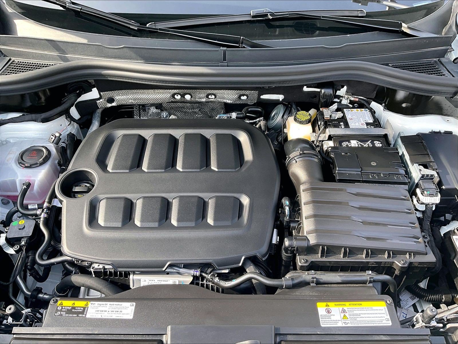 New 2026 Volkswagen Tiguan SE FWD image 9