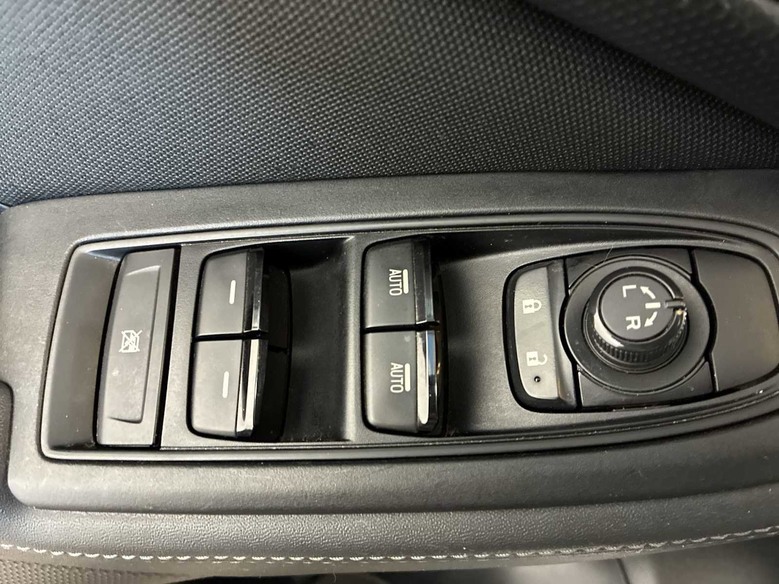Used 2022 Subaru Forester Premium AWD/4WD image 15