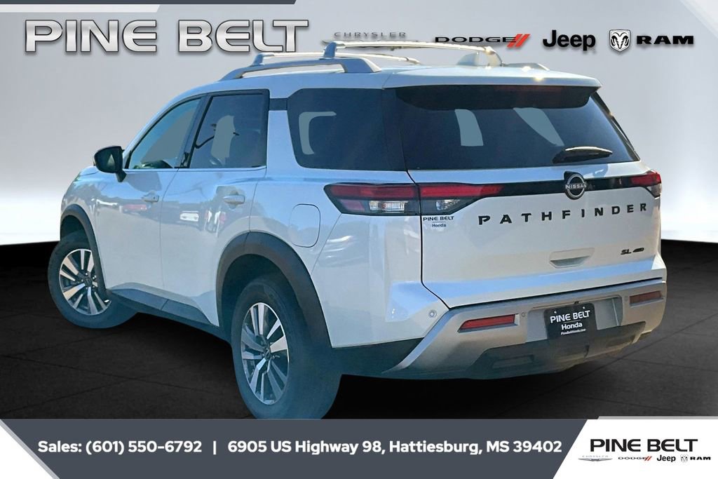 Used 2023 Nissan Pathfinder SL w/ Lighting Package (N92) image 2