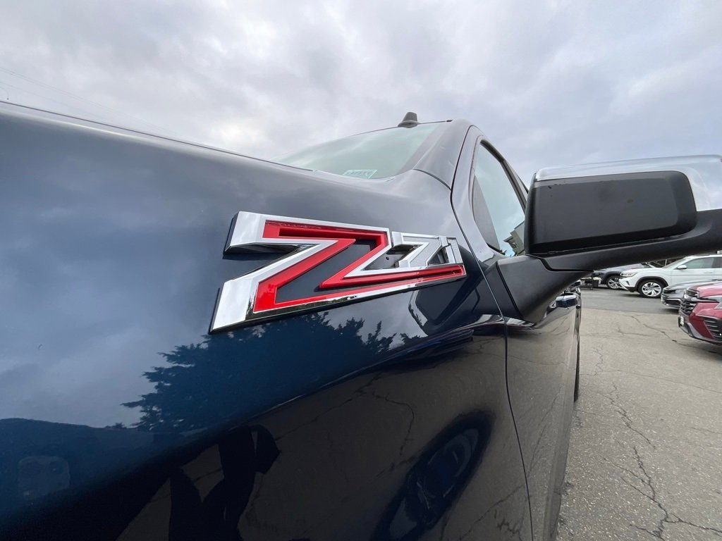 Used 2019 Chevrolet Silverado 1500 LT w/ All-Star Edition image 5