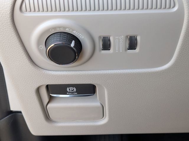 New 2026 Jeep Grand Wagoneer Summit w/ Rear Seat Video Group I image 14