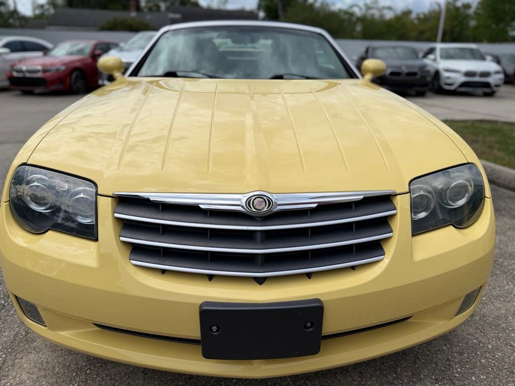 Used 2005 Chrysler Crossfire Limited image 8