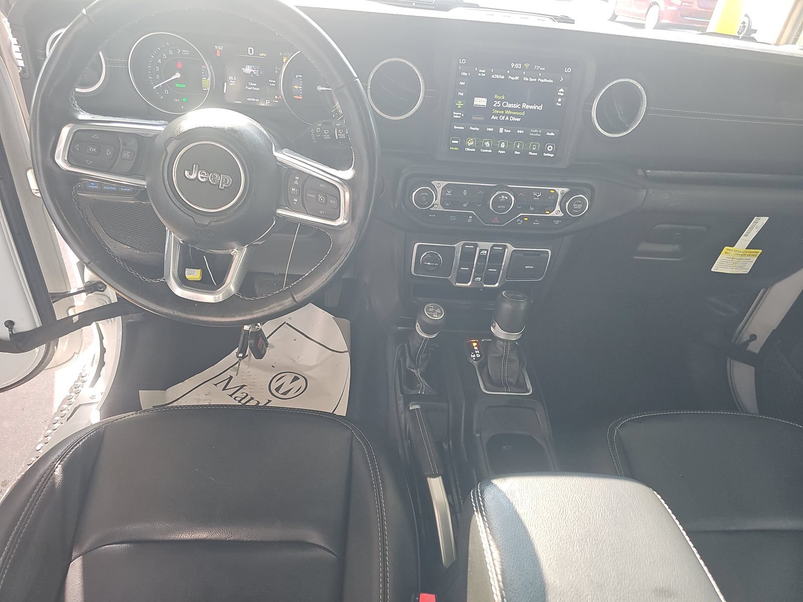 Used 2022 Jeep Wrangler Unlimited Sahara w/ Cold Weather Group AWD/4WD image 10