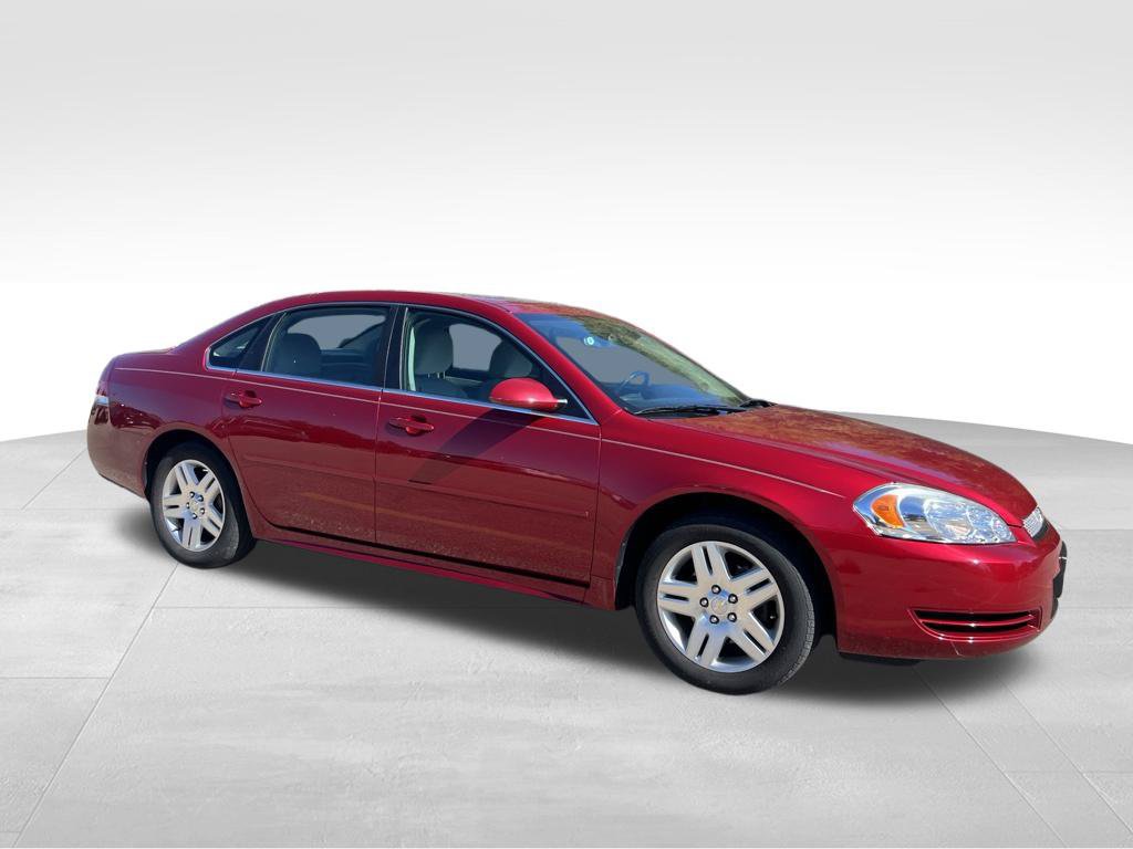 Used 2014 Chevrolet Impala LT w/ LT Sunroof Package FWD image 2
