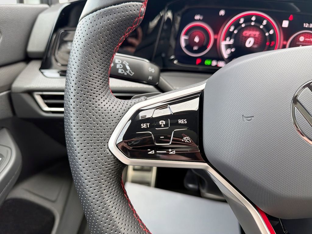 Used 2024 Volkswagen GTI Autobahn image 22