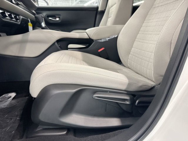 New 2027 Honda HR-V LX image 17