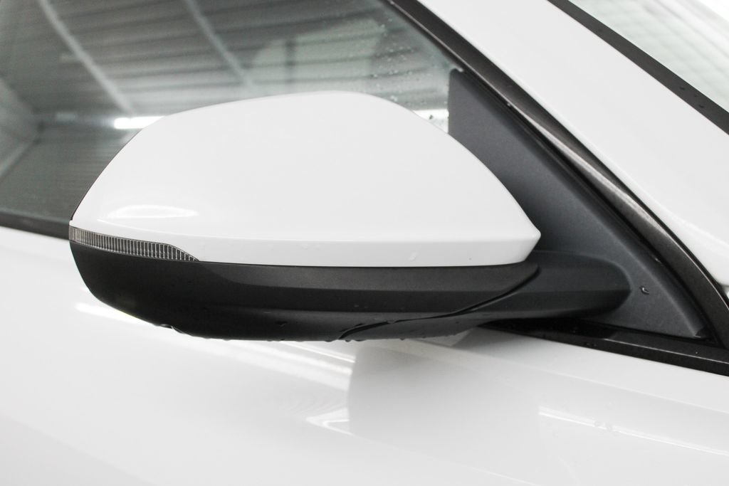 Used 2019 Audi Q8 Premium Plus w/ Premium Plus AWD/4WD image 13