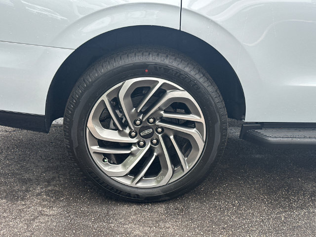 New 2026 Lincoln Navigator Premiere AWD/4WD image 18