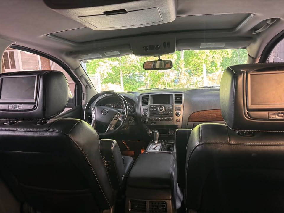 Used 2013 Nissan Armada Platinum AWD/4WD image 5