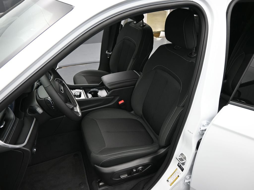 New 2025 Jeep Grand Cherokee L Laredo w/ Luxury Tech Group I image 11