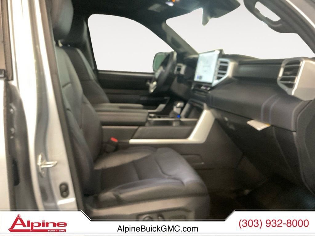 Used 2025 Toyota Tundra Platinum w/ Tow Tech Package AWD/4WD image 15