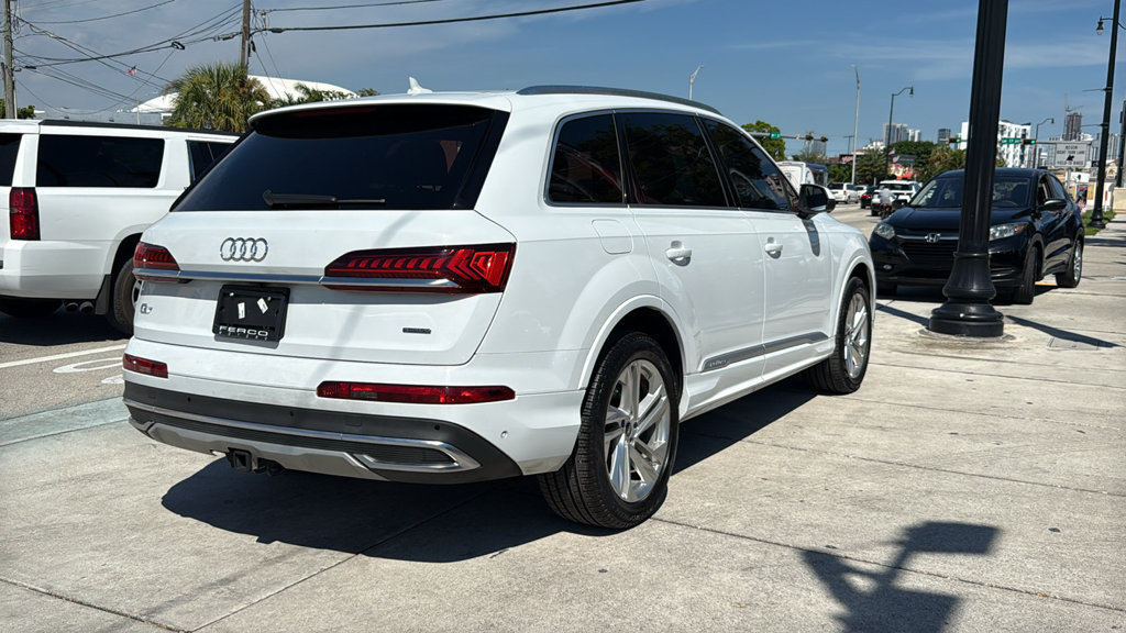 Used 2021 Audi Q7 3.0T Premium Plus AWD/4WD image 15