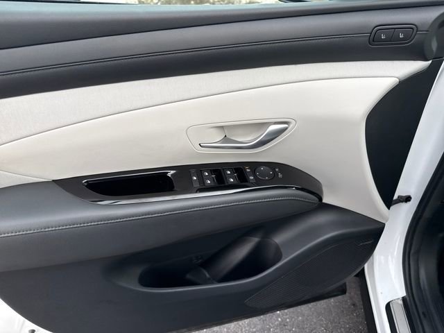 Certified 2025 Hyundai Tucson Limited image 8