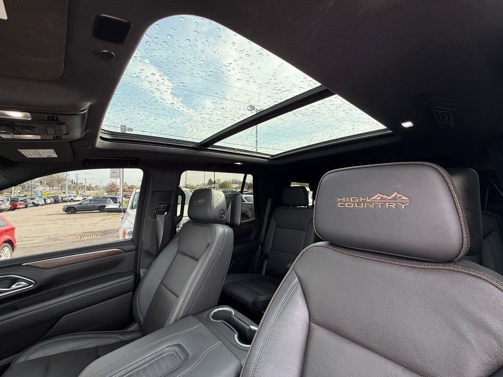 Used 2023 Chevrolet Tahoe High Country w/ Premium Package 2 AWD/4WD image 15