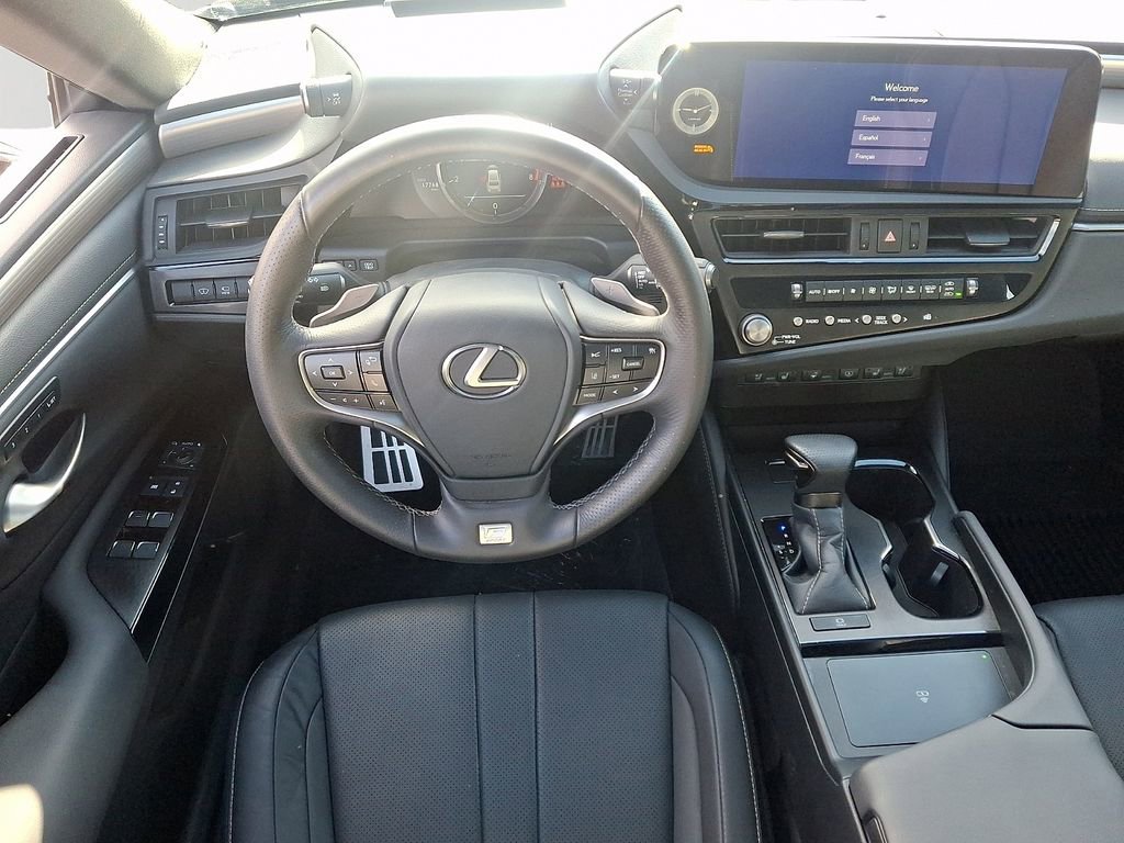 Used 2024 Lexus ES 350 F Sport w/ Technology Package FWD image 12