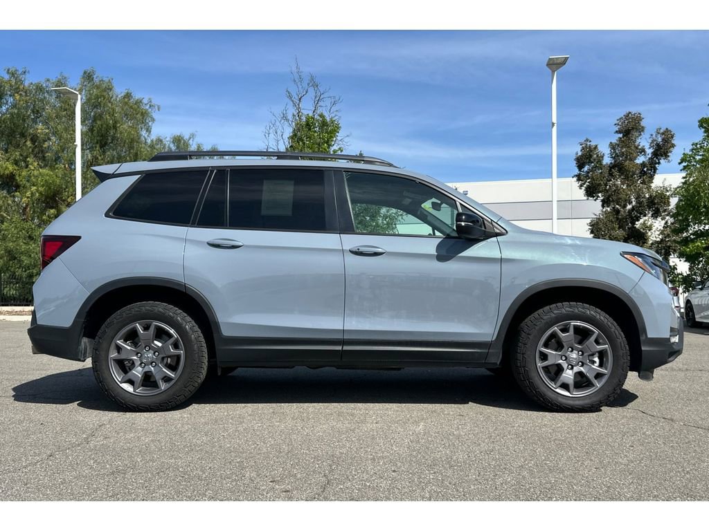 Used 2024 Honda Passport TrailSport image 7