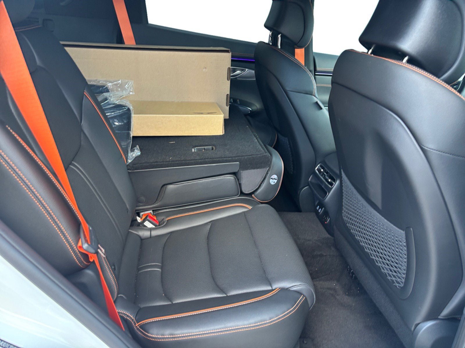 New 2026 Genesis GV70 3.5T Sport Advanced AWD/4WD image 13