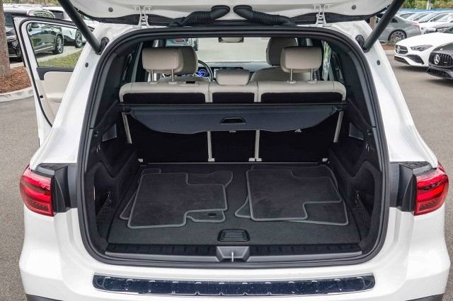 Used 2024 Mercedes-Benz EQB 300 4MATIC image 26