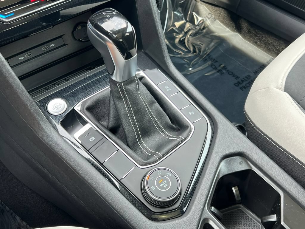 New 2026 Volkswagen Taos SE AWD/4WD image 25