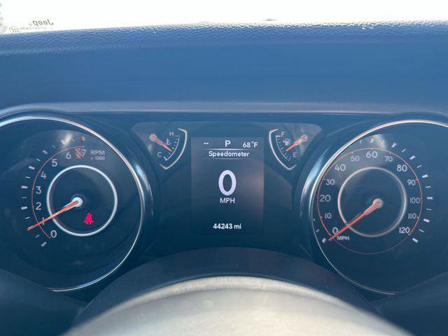 Certified 2022 Jeep Gladiator Sport AWD/4WD image 17