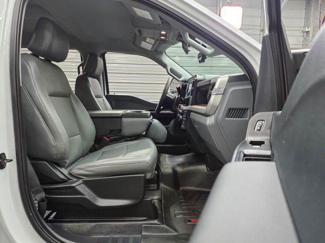 Used 2023 Ford F250 XL w/ Snow Plow Prep Package AWD/4WD image 16