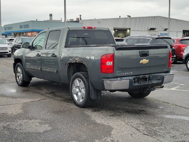 Used 2011 Chevrolet Silverado 1500 LT w/ All-Star Edition AWD/4WD image 6